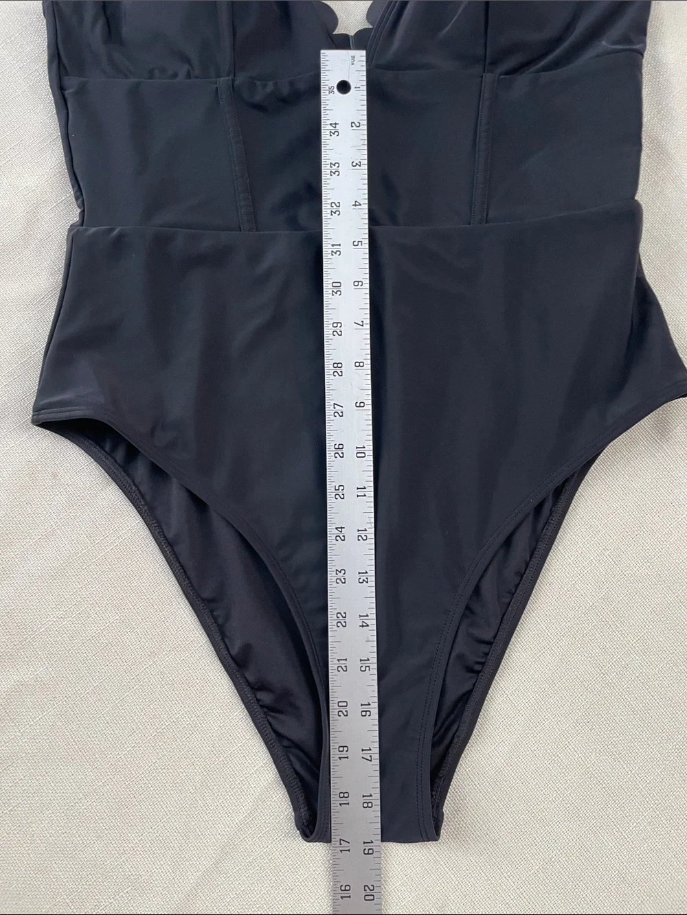 Scallop Edge One-Piece Swimsuit - Black